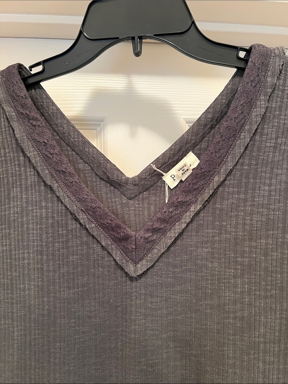 Gray Tank by POL - Picture 2 of 3